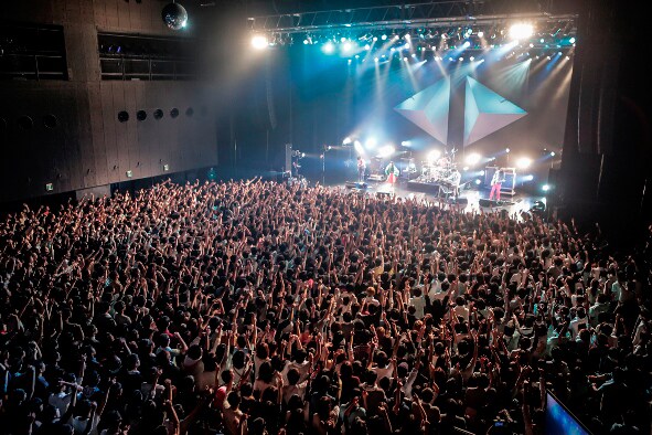 パスピエ熱狂の“幕の外ISM”ツアー完結、「印象D」開催へ