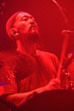 浦山一悟（Dr / ACIDMAN）（撮影：渡邊一生）