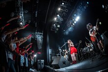 ЯeaL「ЯeaL Яock Яevolution vol.2」の様子。（Photo by simesaba）