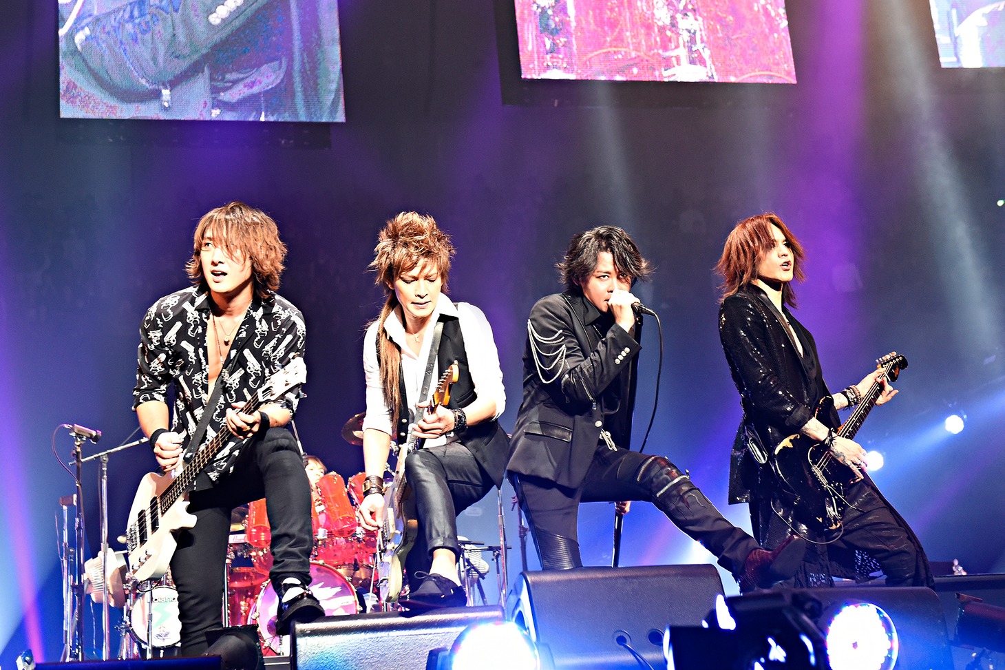 LUNA SEA「LUNA SEA 25TH ANNIVERSARY LIVE」横浜アリーナ公演の様子。