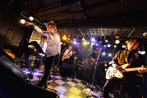 ケラ&ザ・シンセサイザーズ(Photo by AZUSA TAKADA)