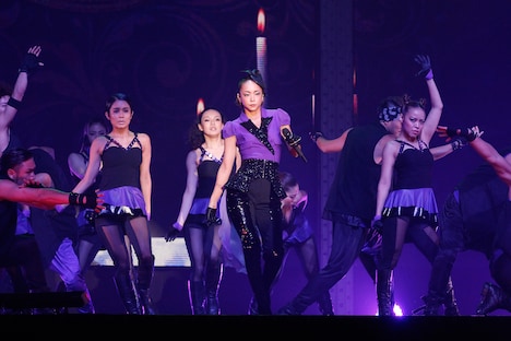 「namie amuro LIVE STYLE 2014」国立代々木競技場第一体育館公演の様子。