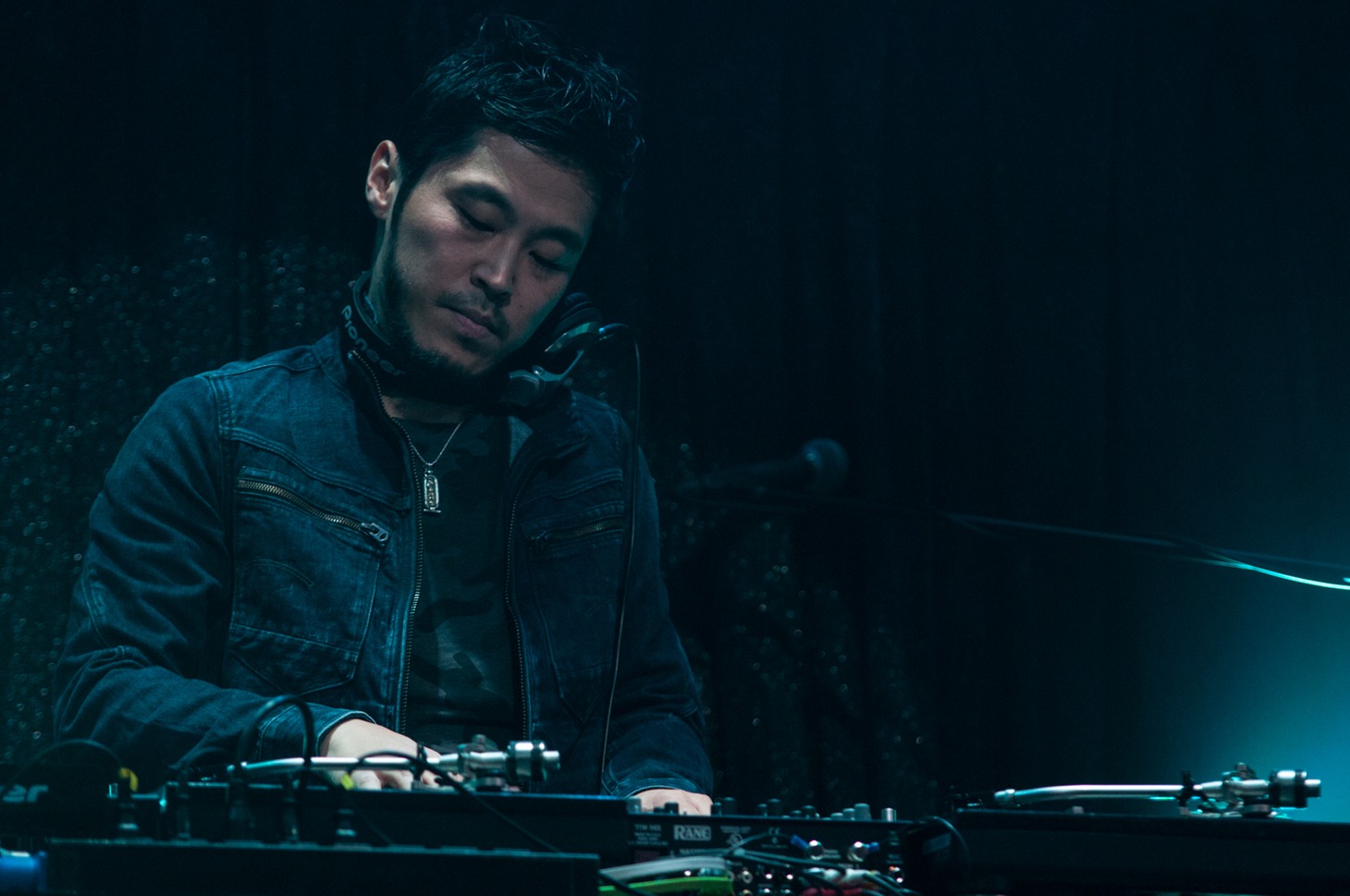 DJ JIN
