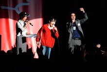 tofubeatsとの子（神聖かまってちゃん）による対談の様子。