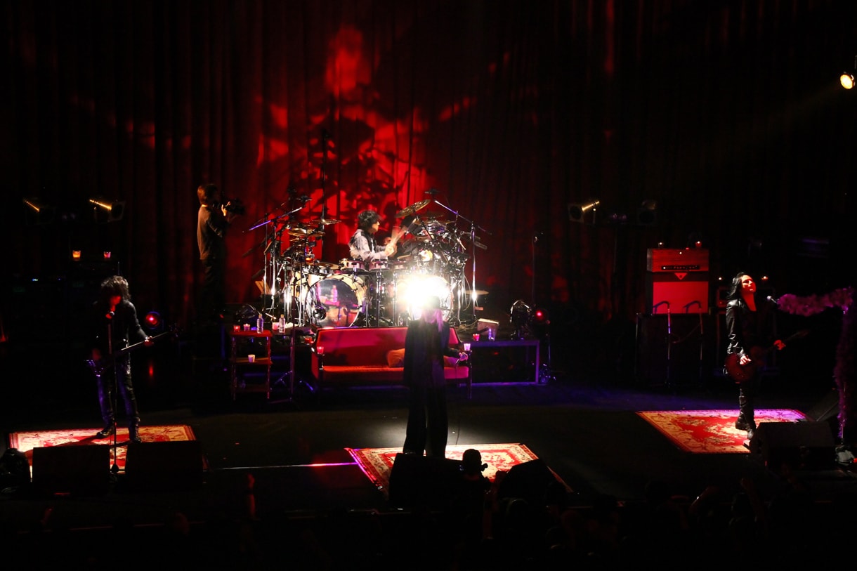 DERLANGER_live122401.jpg?