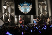 「田所あずさワンマンライブ2014 -Beyond Myself!-」の様子。(写真提供:ランティス)