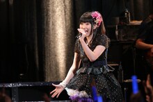 「田所あずさ ワンマンライブ2014 -Beyond Myself!-」東京・ステラボール公演の様子。（写真提供：ランティス）