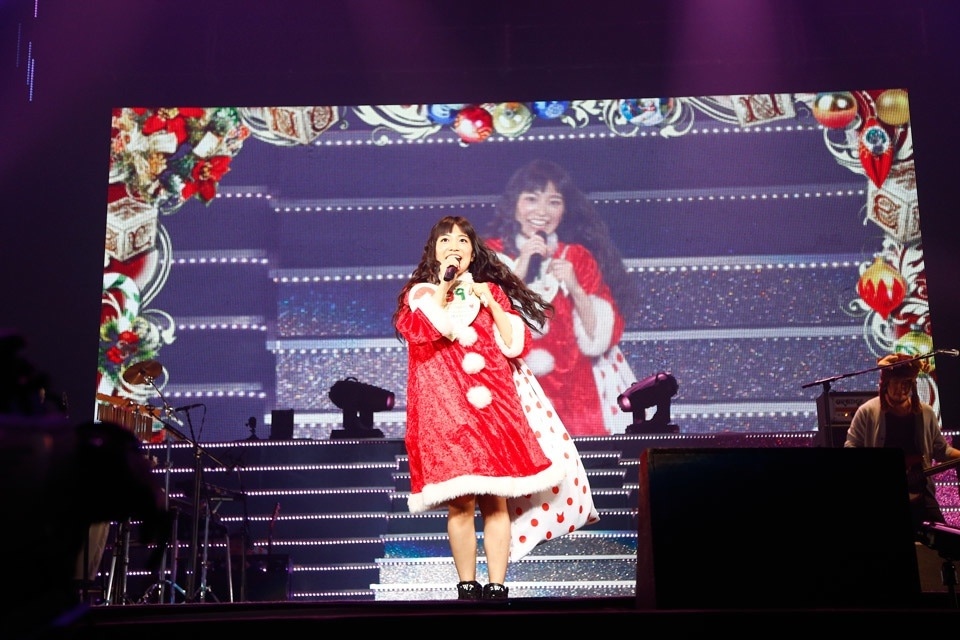 「miwa-39 live ARENA tour-"miwanissimo 2014"」神奈川・横浜アリーナ公演の様子。（撮影：佐藤薫）