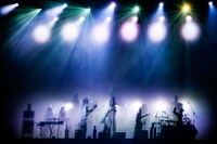 amazarashi LIVE TOUR 2014「夕日信仰ヒガシズム」渋谷公会堂公演の様子。