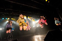 妄想キャリブレーションによるライブの様子。
