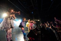 妄想キャリブレーションによるライブの様子。