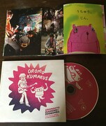 Oromocto Diamond+Zoobombs「OROMOKUMAKUS」ジャケットおよびブックレットの一部。