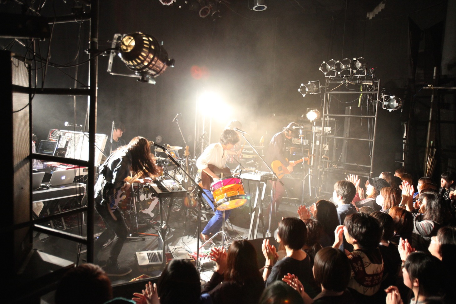 FOLKS「CAMP FIRE #FOLKS」北海道・Sound Lab mole公演の様子。（Photo by Kaoru Chiba）