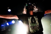 G-FREAK FACTORYの茂木洋晃(Vo)。(Photo by HayachiN)