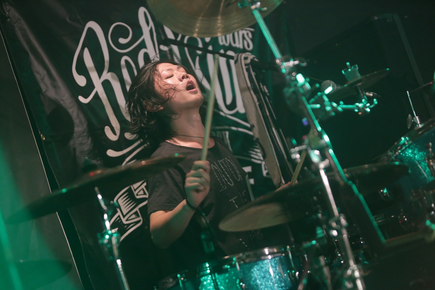 SHANKの池本雄季（Dr）。（Photo by kohei suzuki）