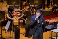 GACKT × 東京フィルハーモニー交響楽団 第二回「華麗なるクラシックの夕べ」の様子。