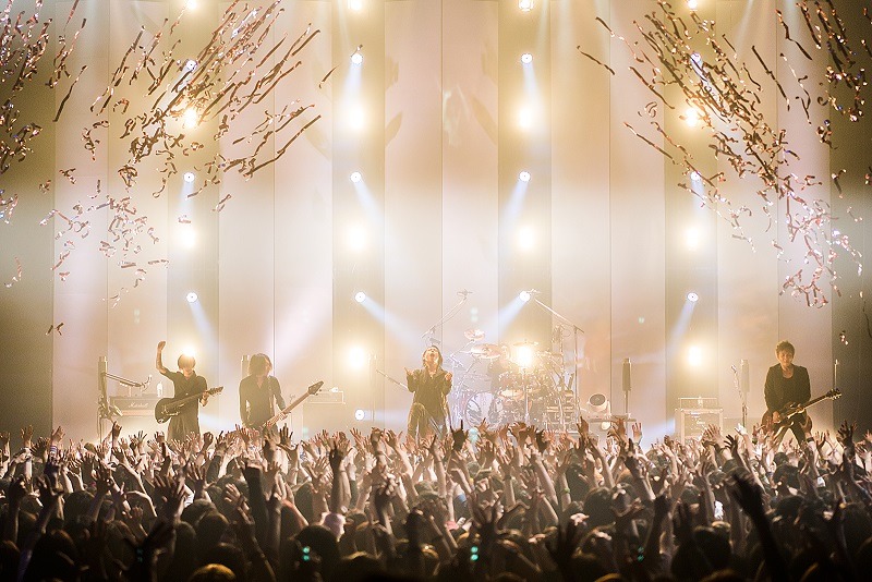 lynch.「THE 10th BIRTHDAY『2004-2014』at STUDIO COAST」の様子。