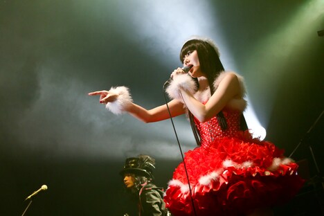 浜崎容子（Vo）