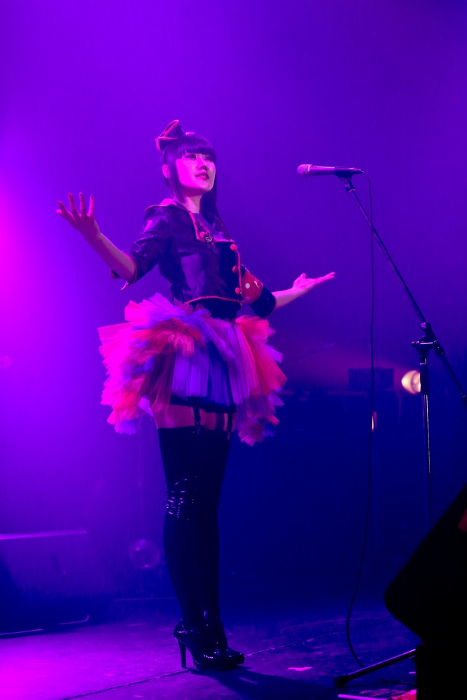 浜崎容子（Vo）