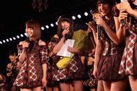 12月27日に東京・AKB48劇場で行われた高島祐利奈卒業公演の様子。(c)AKS