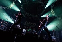 BOOM BOOM SATELLITES「RADIO CRAZY」12月27日公演の様子。