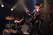 BOOM BOOM SATELLITES「RADIO CRAZY」12月27日公演の様子。
