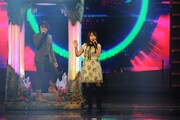「第65回NHK紅白歌合戦」のリハーサルに臨んだT.M.Revolution（左）と水樹奈々（右）。