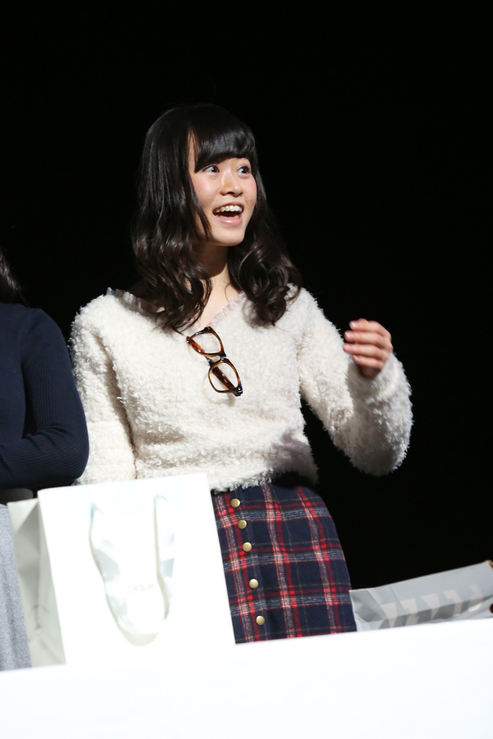 山崎怜奈