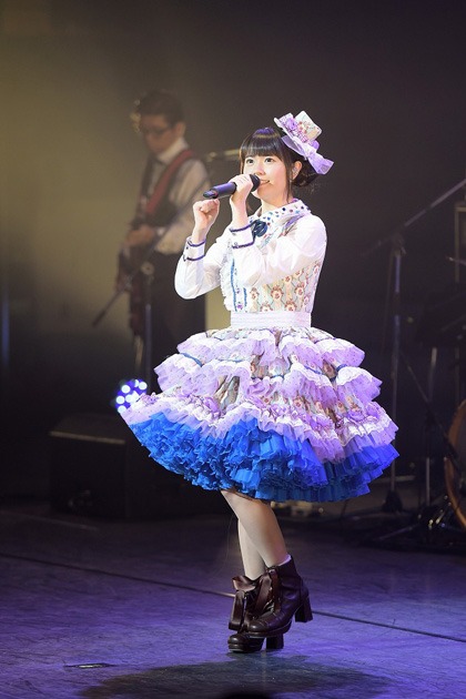 竹達彩奈