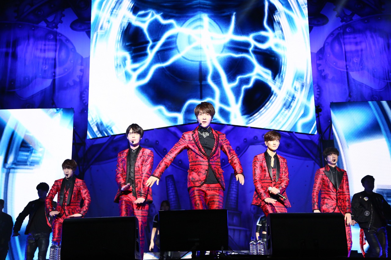 「超新星LIVE TOUR 2014 “ALL IN ～すべてをかける～”」最終公演の様子。