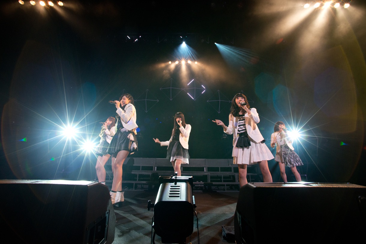 夢みるアドレセンス単独ライブ「輝け！夢アドアワード2014＠国際フォーラム」の様子。