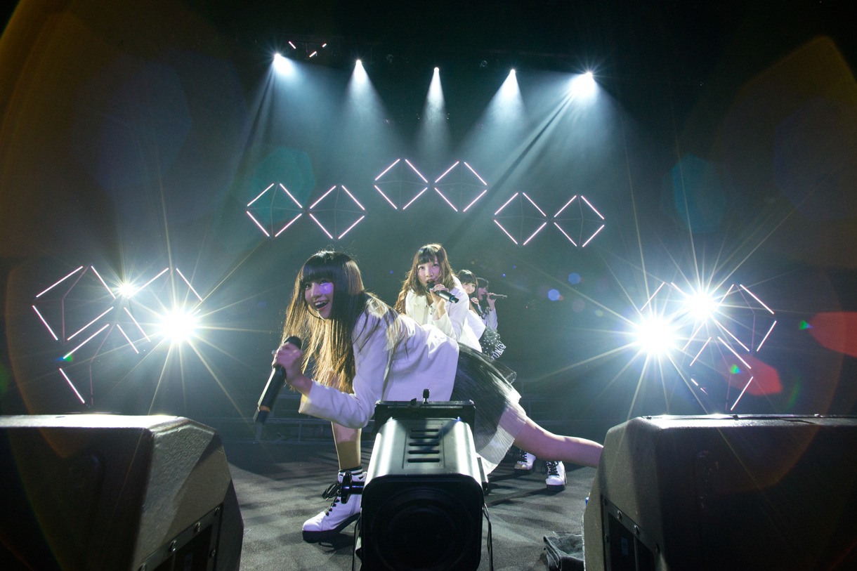 夢みるアドレセンス単独ライブ「輝け！夢アドアワード2014＠国際フォーラム」の様子。