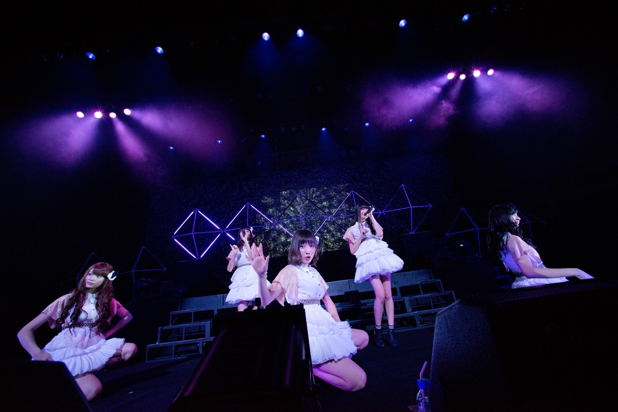 夢みるアドレセンス単独ライブ「輝け！夢アドアワード2014＠国際フォーラム」の様子。