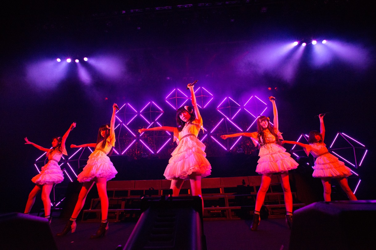 夢みるアドレセンス単独ライブ「輝け！夢アドアワード2014＠国際フォーラム」の様子。