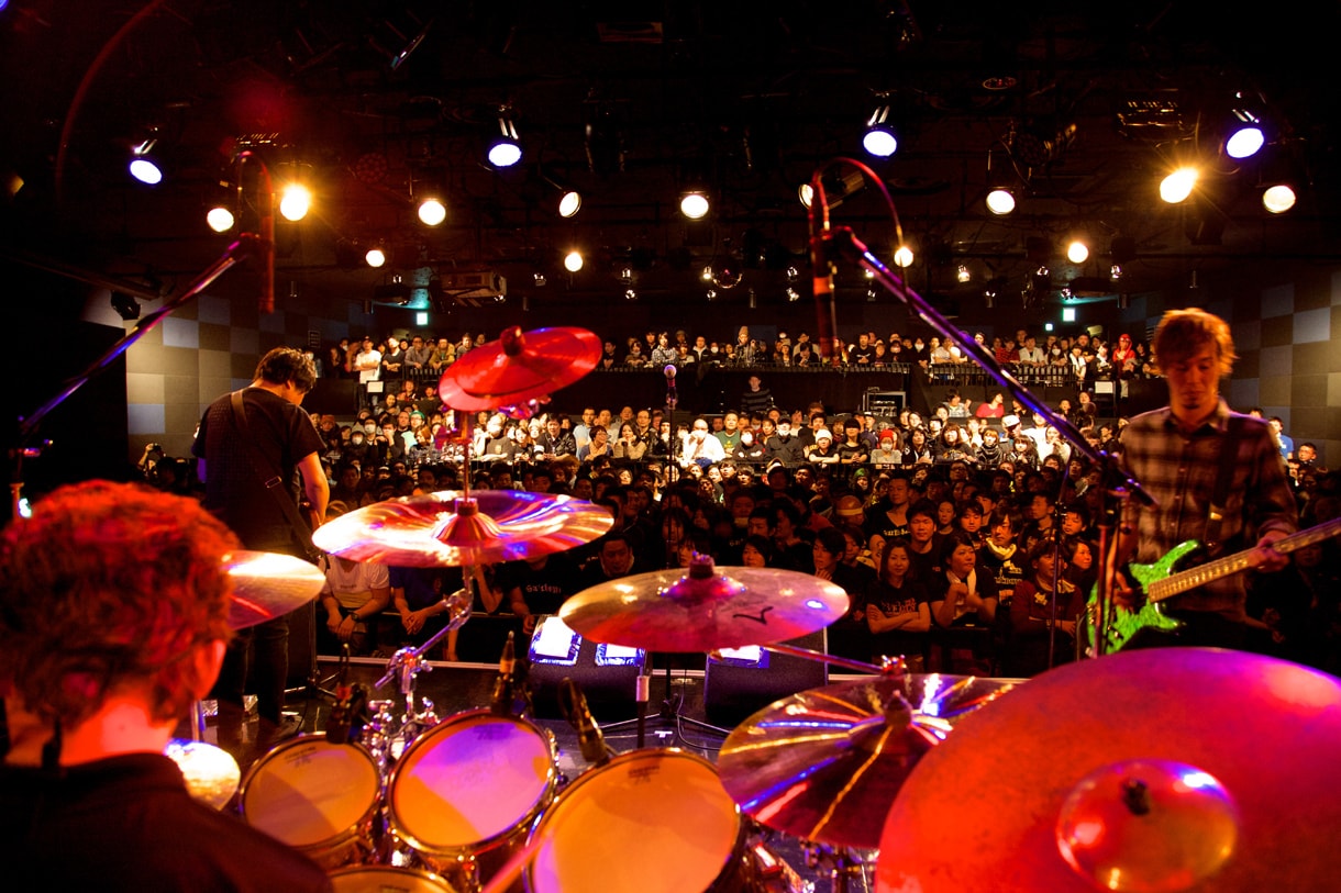 GARLICBOYS、大阪で活休前ワンマン完遂 - 音楽ナタリー