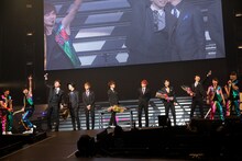 DISH//と超特急。