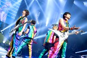 DISH//「DISH// 日本武道館単独公演 '15 元日 ～尖った夢の先へ～」の様子。