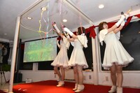 2015年を迎えた瞬間のNegicco。