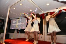 2015年を迎えた瞬間のNegicco。