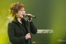 渡辺美里「30th Anniversary 新春！美里祭り」の様子。