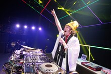 DJやついいちろう（エレキコミック）