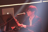 川上洋平（[Alexandros]）