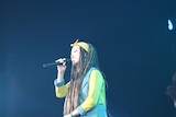 現在全国ツアー「lecca LIVE TOUR 2014-2015 "tough Village" ~the beginning & the intention~」を開催中のlecca。