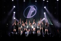 「東京パフォーマンスドール NEW YEAR DANCE SUMMIT 2015」2部の様子。