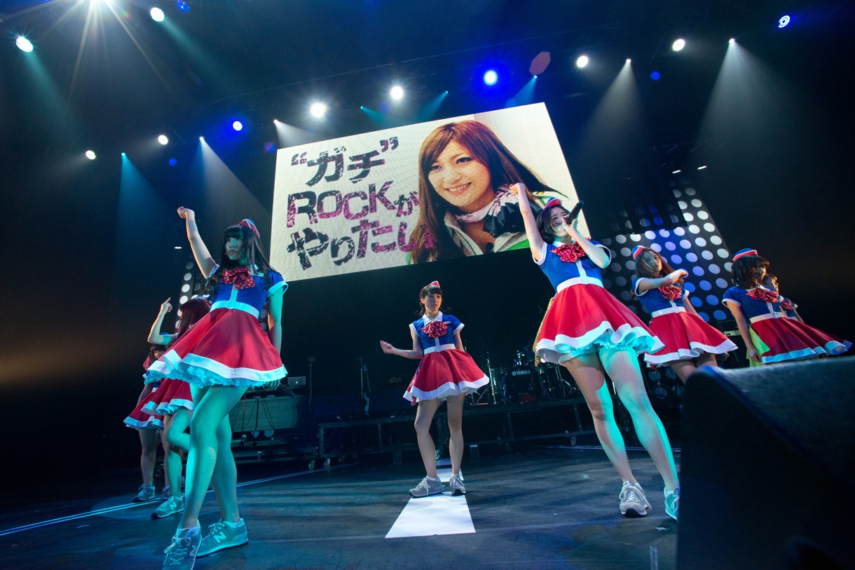 「PASSPO☆ 結成5周年 カウントUPツアーファイナル“PASSPO☆ 新年だよ！5周年とすこし便～全曲忘れず踊れるかな～”」フライトの様子。
