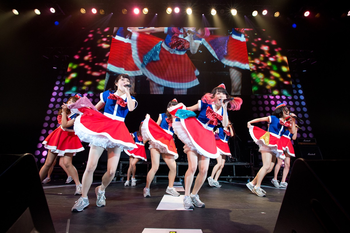 「PASSPO☆ 結成5周年 カウントUPツアーファイナル“PASSPO☆ 新年だよ！5周年とすこし便～全曲忘れず踊れるかな～”」フライトの様子。