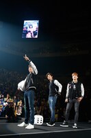 2PM「2PM Hottest Japan New Year's Party 2015“OLD BOY vs YOUNG BOY”」の様子。