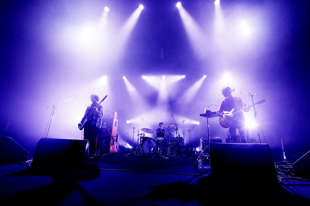 「バンドになってよかった」新生plenty、渋谷公会堂に星降らせる