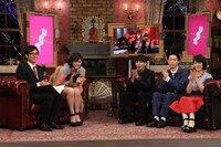 左から福井慶仁、西内まりや、綾部祐二、菅田将暉、福田彩乃。(c)フジテレビ