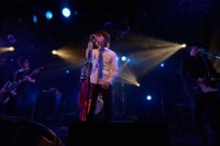 一色徳保（Vo, G）（撮影：小川舞）